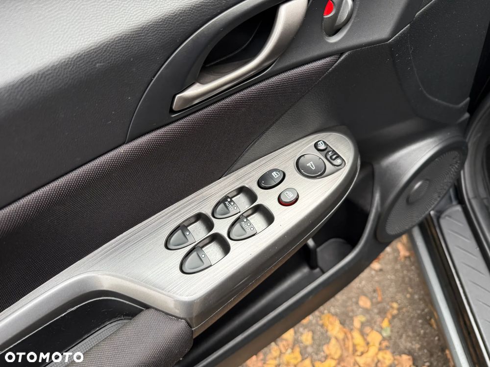 Honda Civic 1.4 i-VTEC Sport - 14