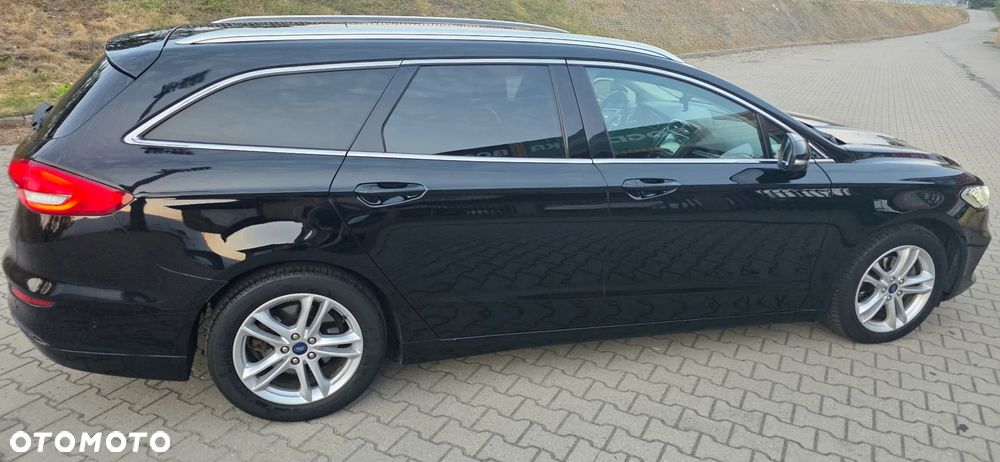 Ford Mondeo Turnier 2.0 EcoBlue Titanium - 11