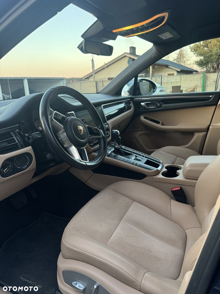 Porsche Macan S - 9