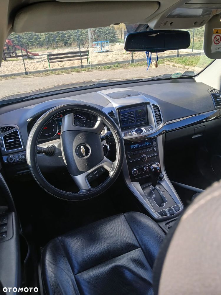 Chevrolet Captiva 2.2 D LTZ - 5