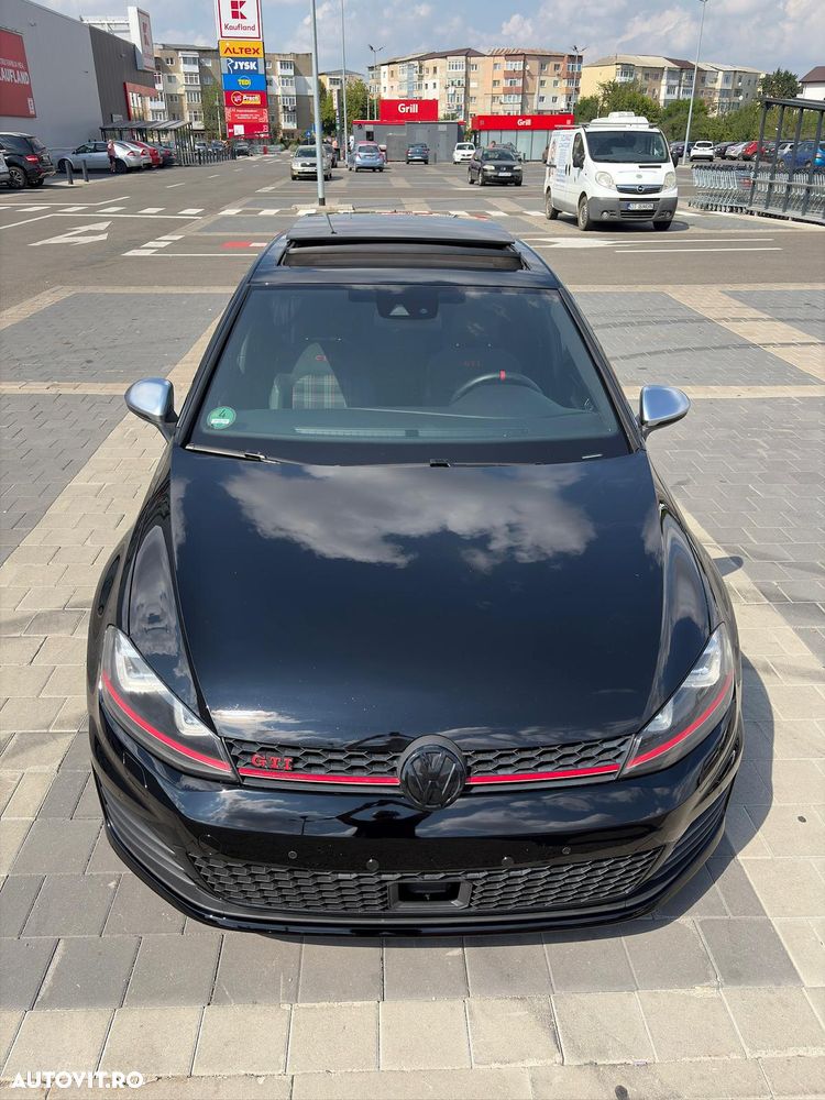 Volkswagen Golf GTI Performance BlueMotion Technology DSG - 6