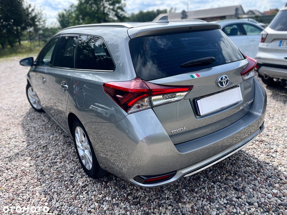Toyota Auris - 8