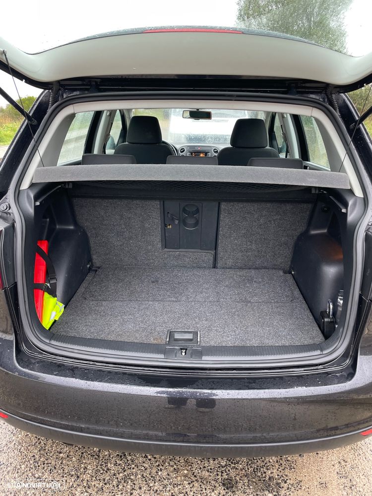 VW Golf Plus 1.6 TDi DPF BlueMotion DSG Comfortline - 14