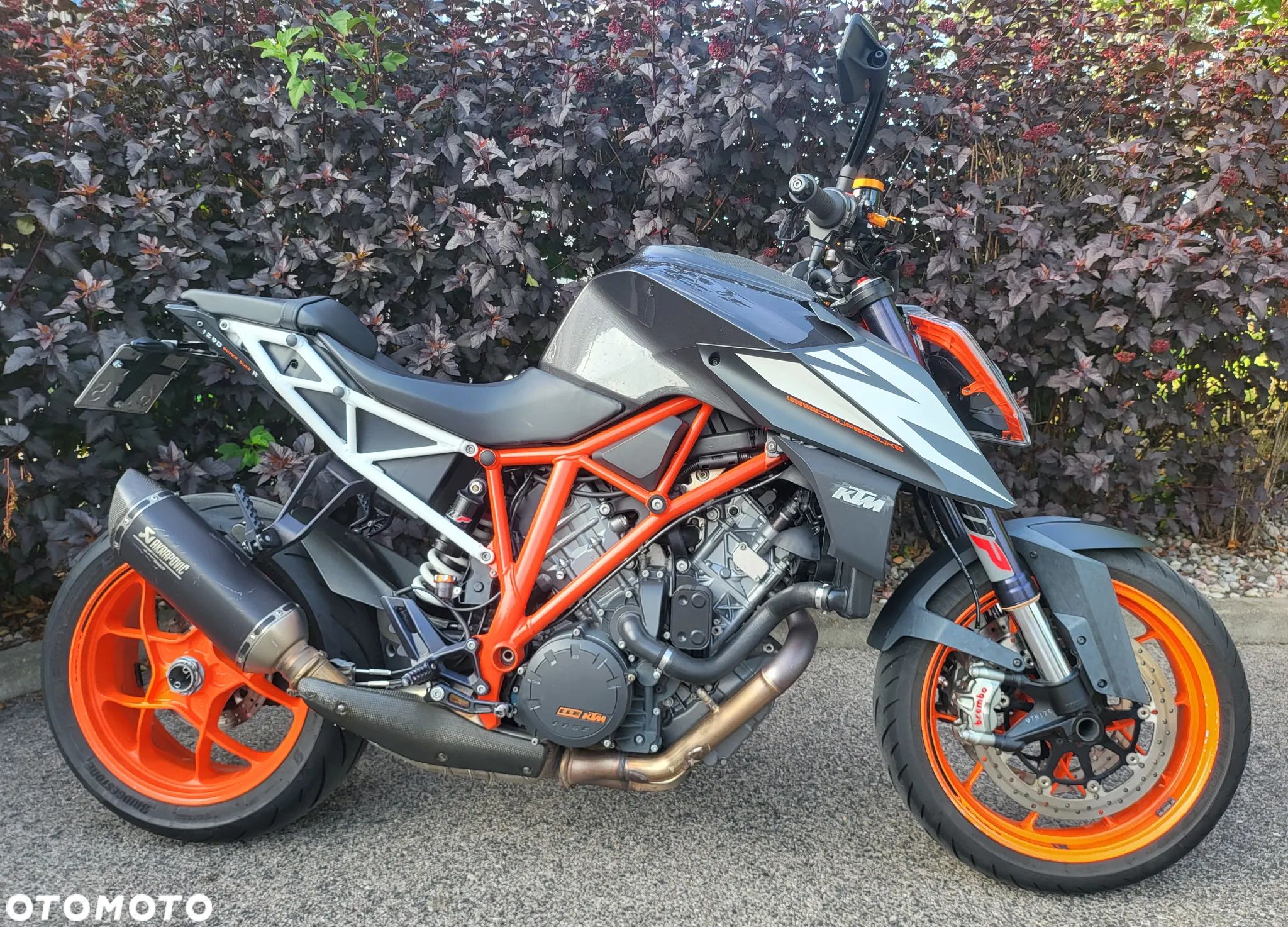 KTM Super Duke - 1