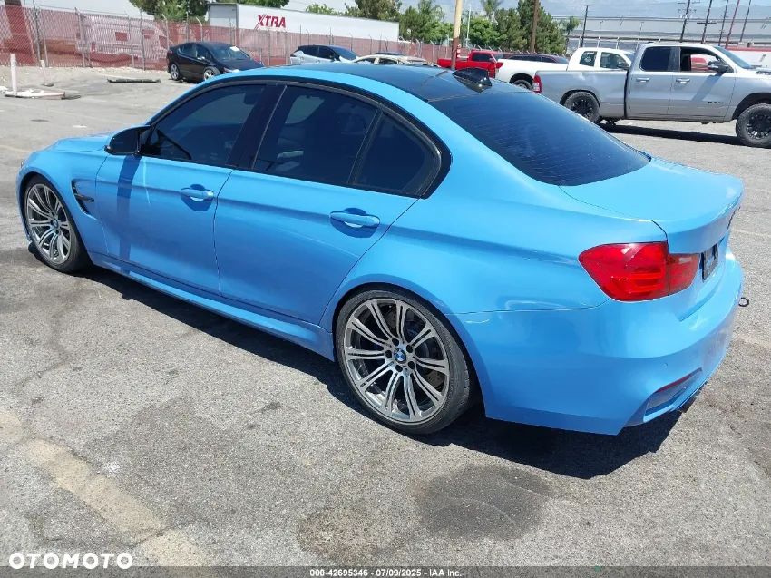 BMW M3 - 9