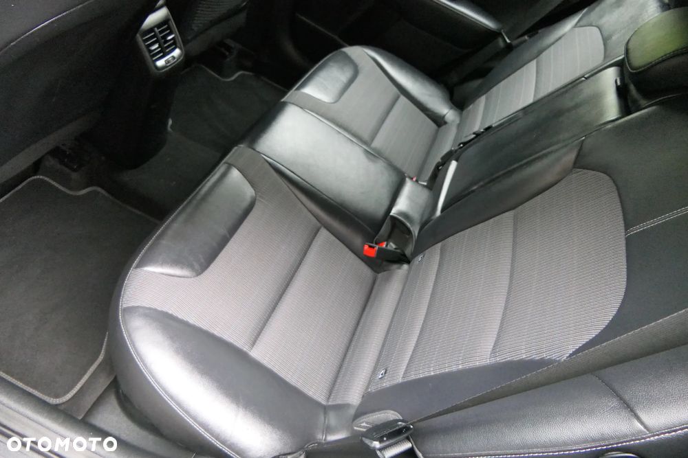 Kia Niro 1.6 GDI HEV 2WD OPF Edition 7 - 19