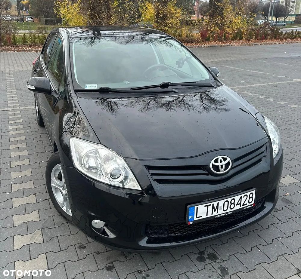 Toyota Auris 1.4 D-4D 2010 - 2