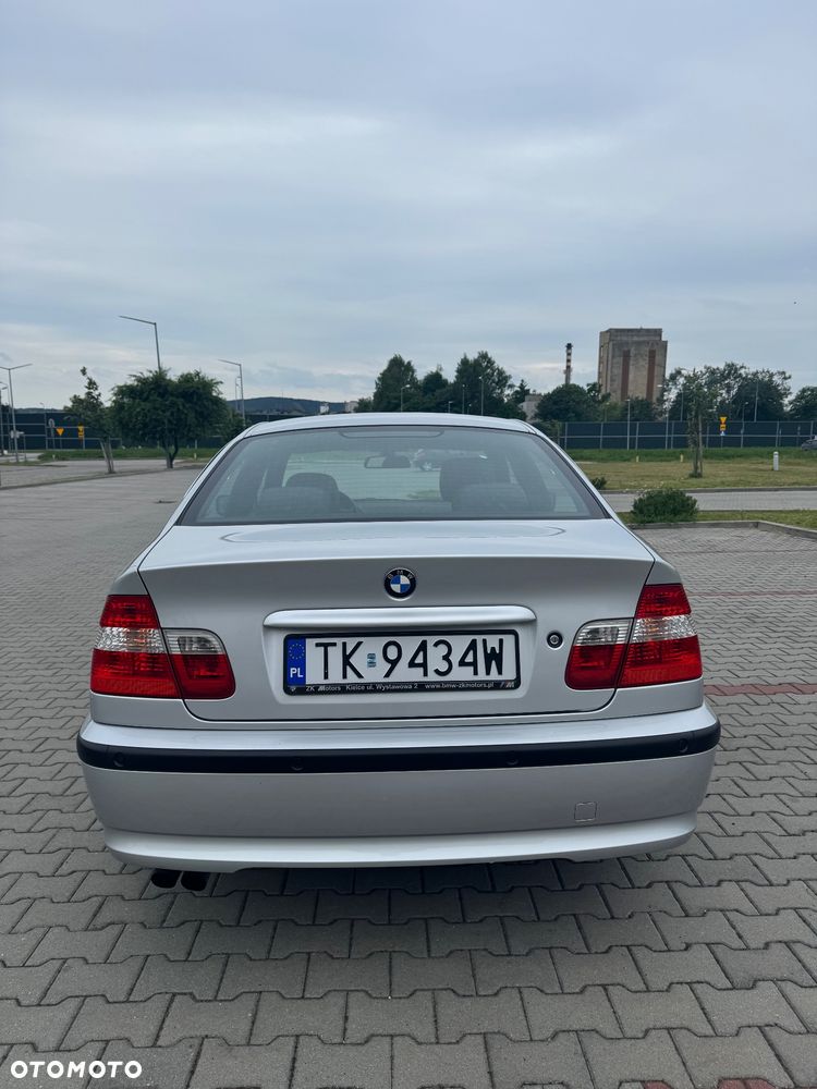 BMW Seria 3 320i - 2