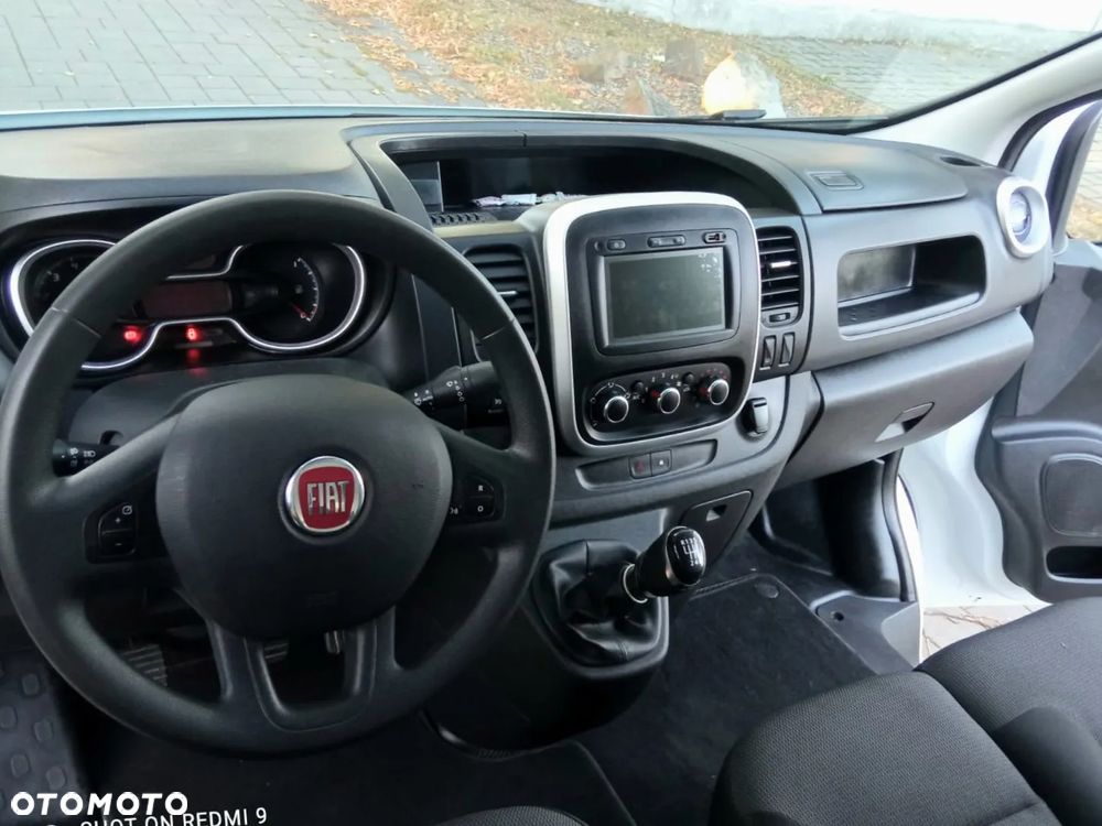 Renault Trafic - 11