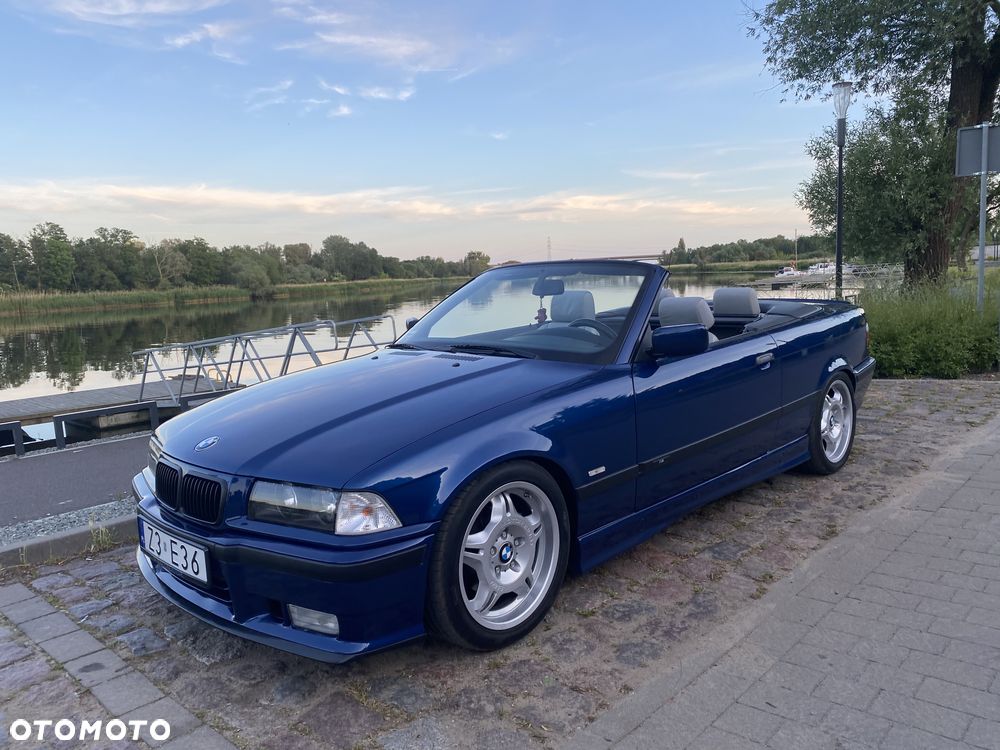 BMW Seria 3 320i - 17