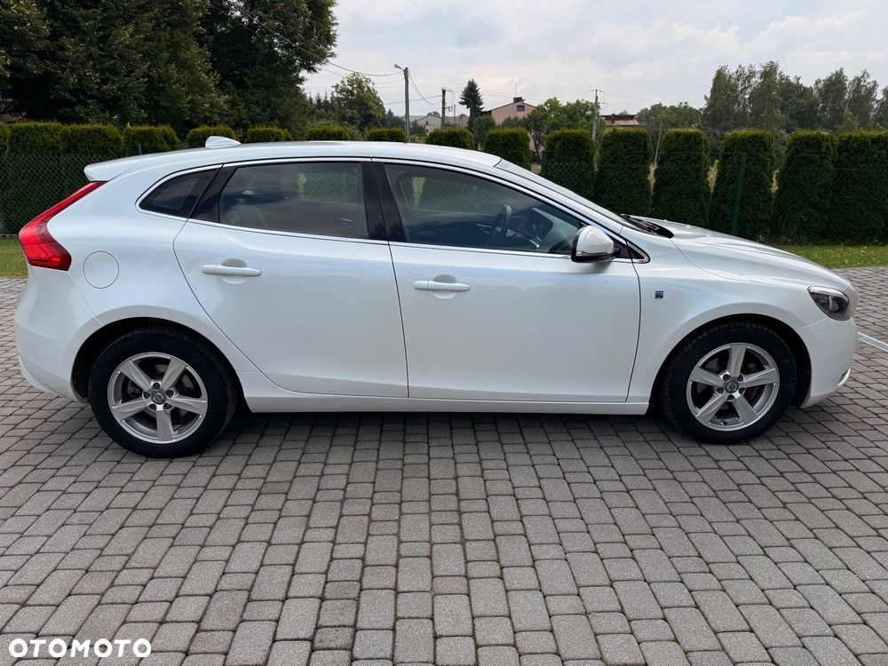 Volvo V40 D2 Ocean Race - 7