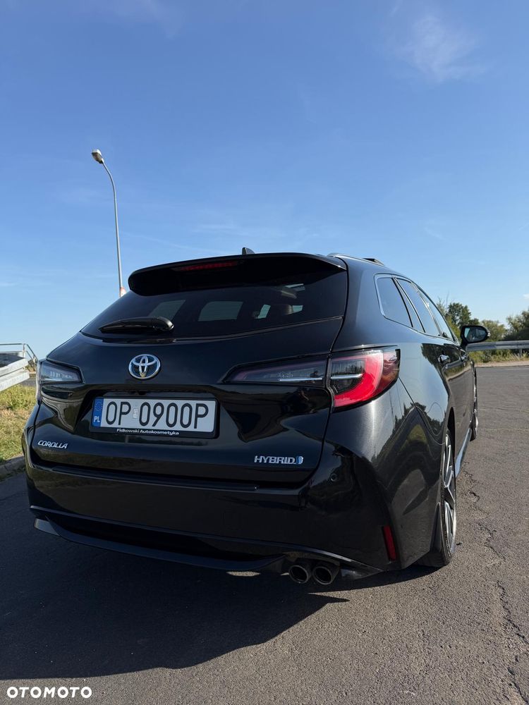Toyota Corolla 2.0 Hybrid Executive - 9