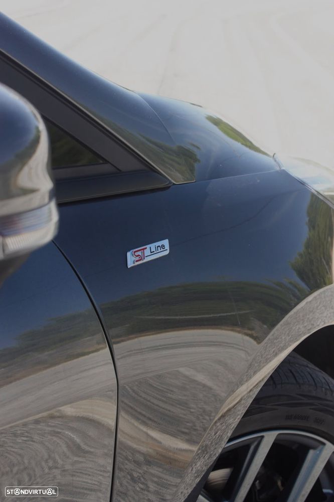 Ford Fiesta 1.0 EcoBoost ST-Line - 4