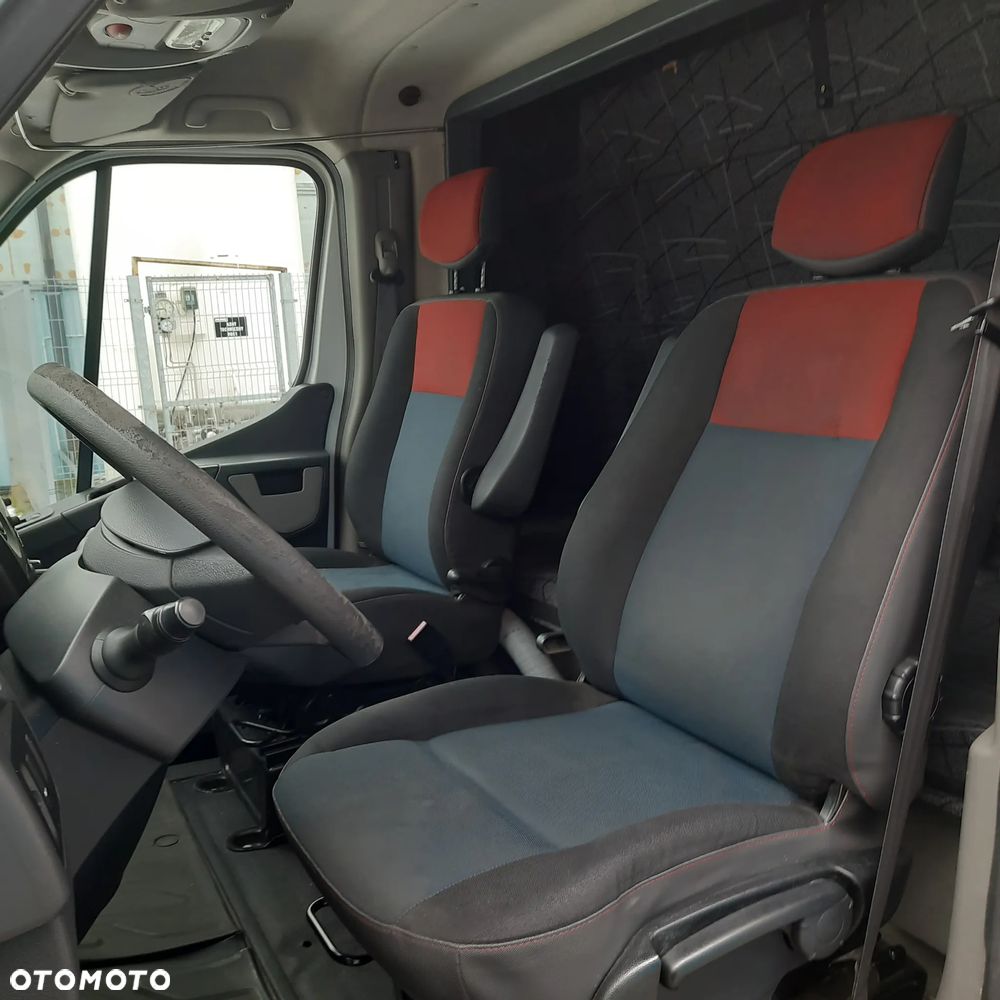 Renault Master - 11