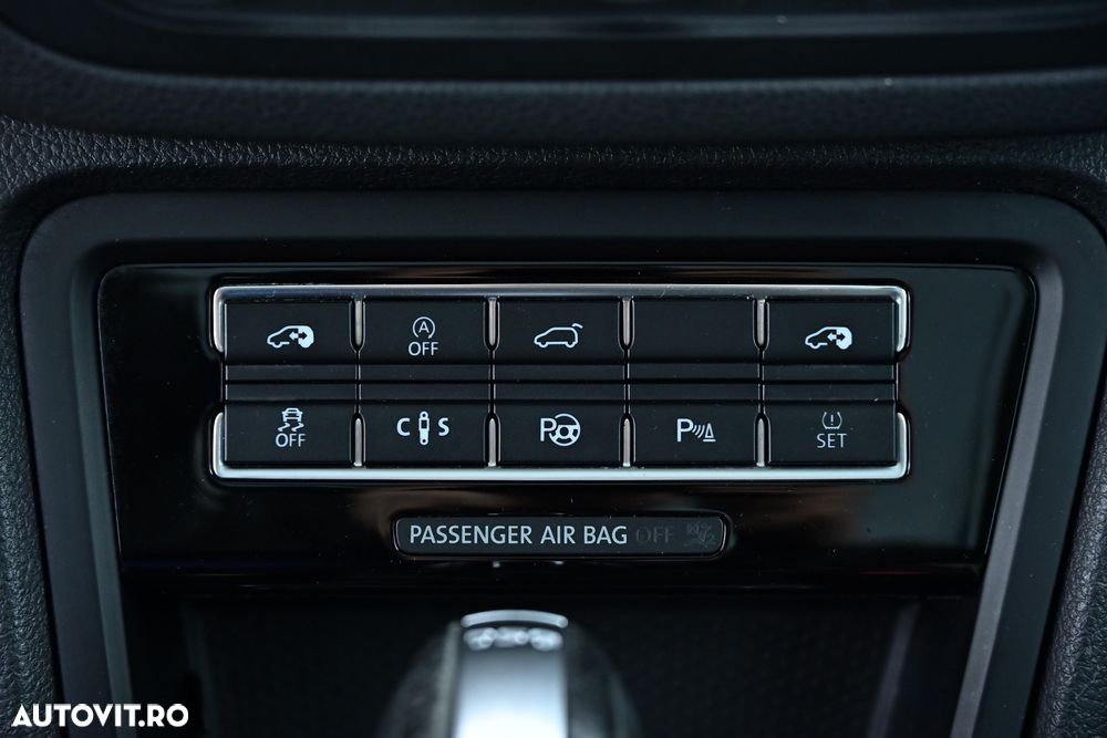 Volkswagen Sharan 2.0 TDI DSG BlueMotion Technology Life - 24