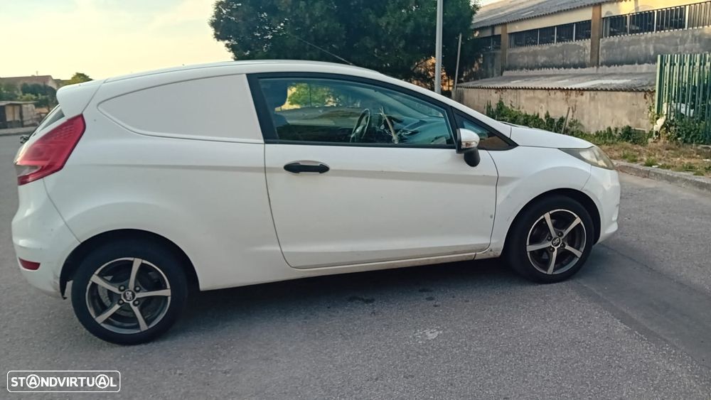Ford Fiesta 1.4 TDCI Trend - 4
