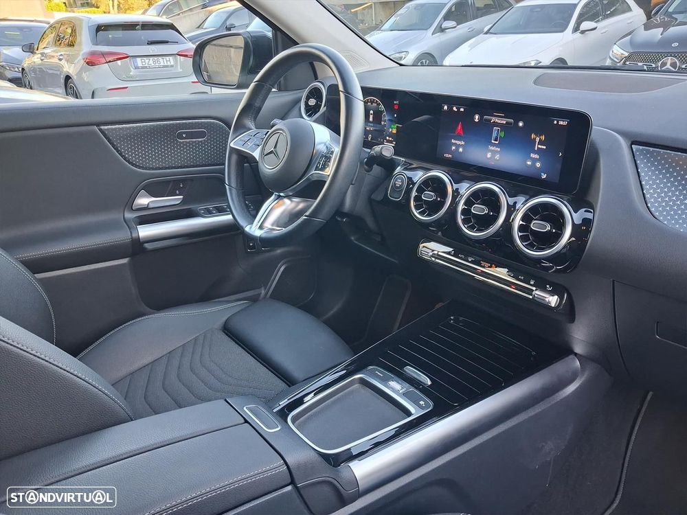 Mercedes-Benz GLA 250 e Progressive - 13