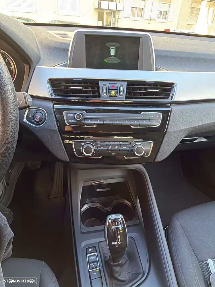 BMW X1 18 d sDrive Auto - 16