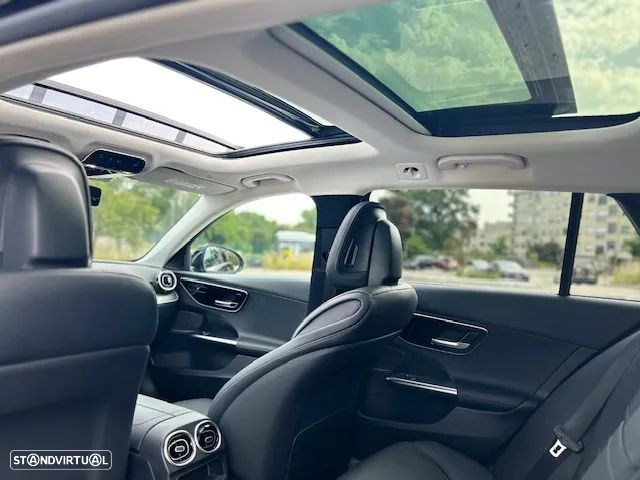 Mercedes-Benz C 300 e Avantgarde - 28
