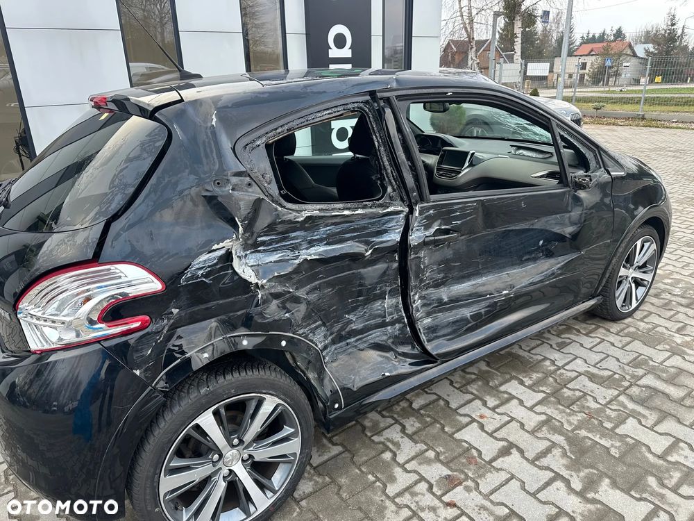 Peugeot 208 120 VTI Allure - 6