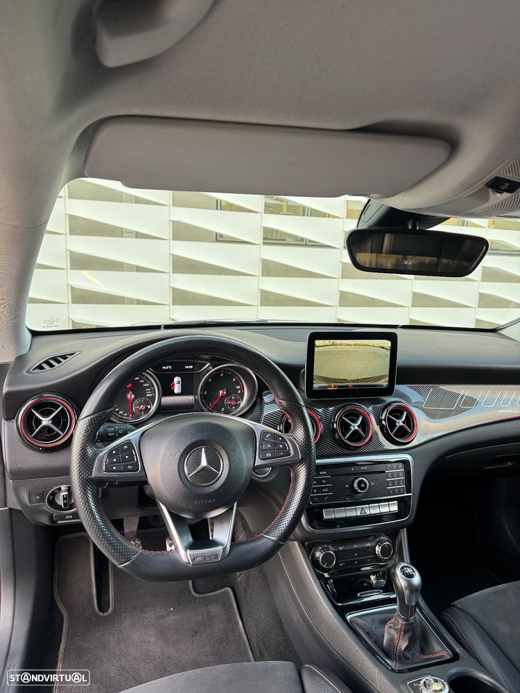 Mercedes-Benz CLA 180 d Shooting Brake AMG Line - 8