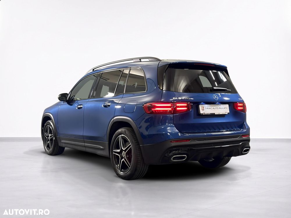 Mercedes-Benz GLB - 4