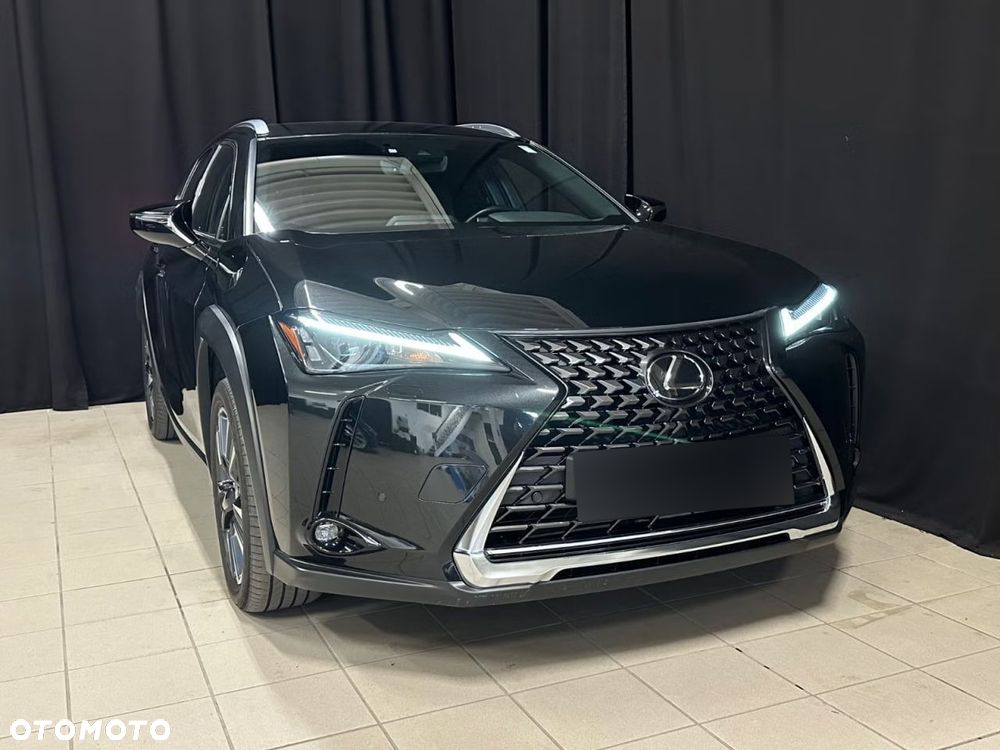 Lexus UX 250h Executive Line - 2