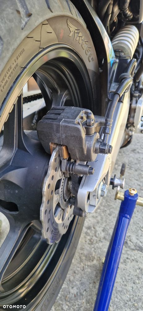 Kawasaki Versys 650 - 11