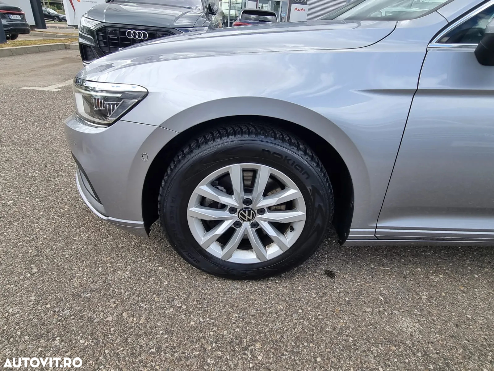 Volkswagen Passat 2.0 TDI DSG Comfortline - 10