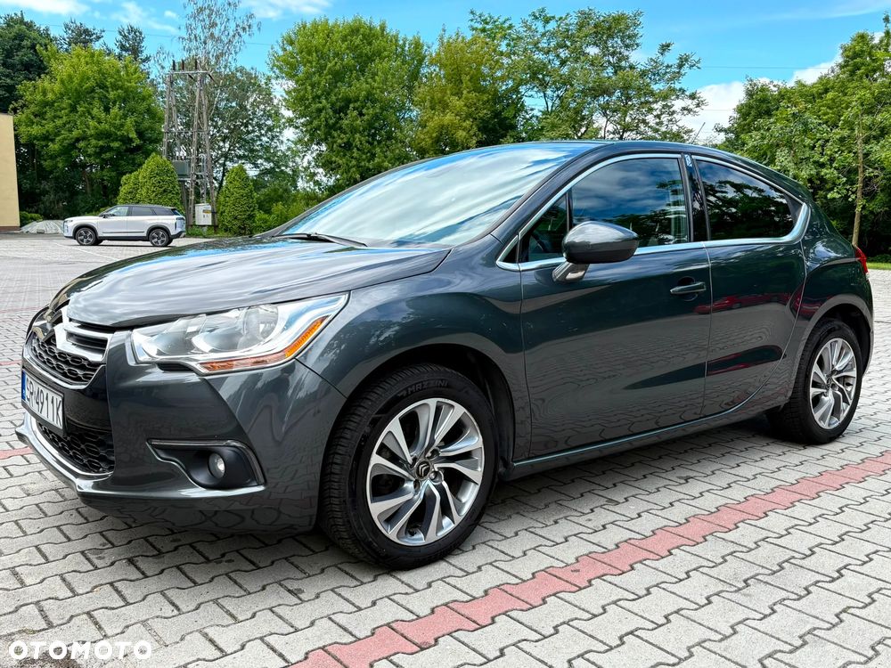 Citroën DS4 e-HDi 115 ETG6 SoChic - 15