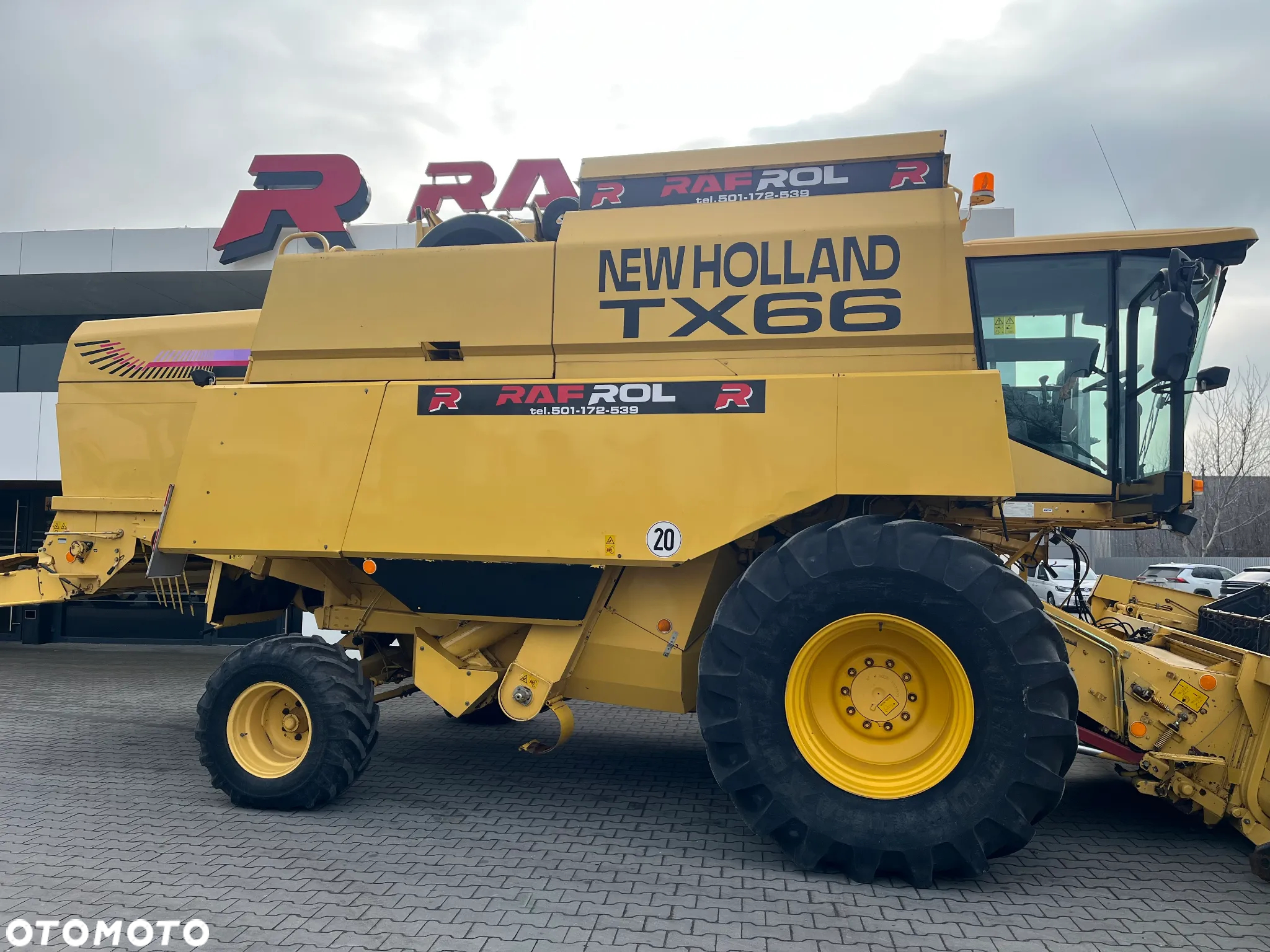 New Holland TX 66 - 3