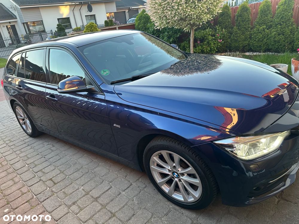 BMW Seria 3 318d Sport Line - 6