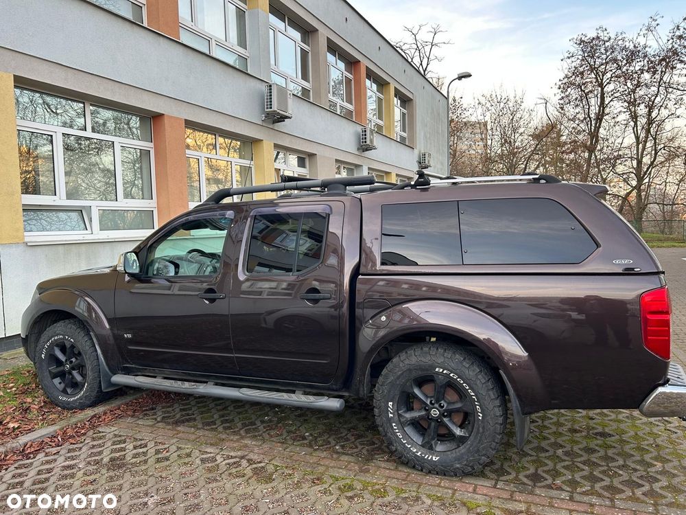 Nissan Navara 3.0 D V6 - 23