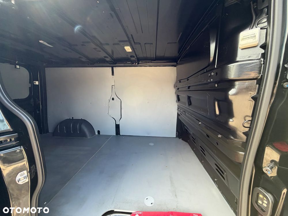 Renault Trafic - 9