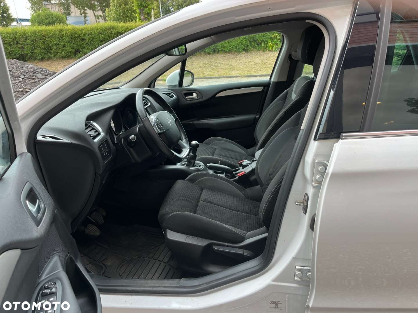 Citroën C4 BlueHDi 100 Selection - 19