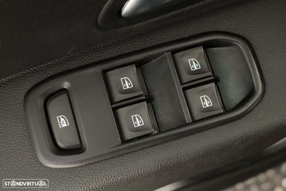 Dacia Duster 1.0 TCe Comfort - 18