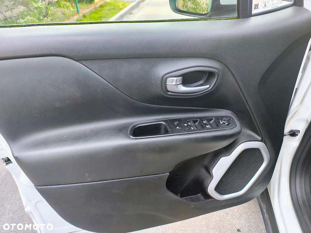 Jeep Renegade 1.4 MultiAir Limited FWD S&S - 14
