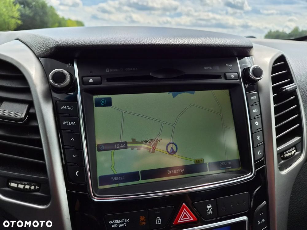 Hyundai i30 blue 1.6 CRDi Classic Navigation - 15