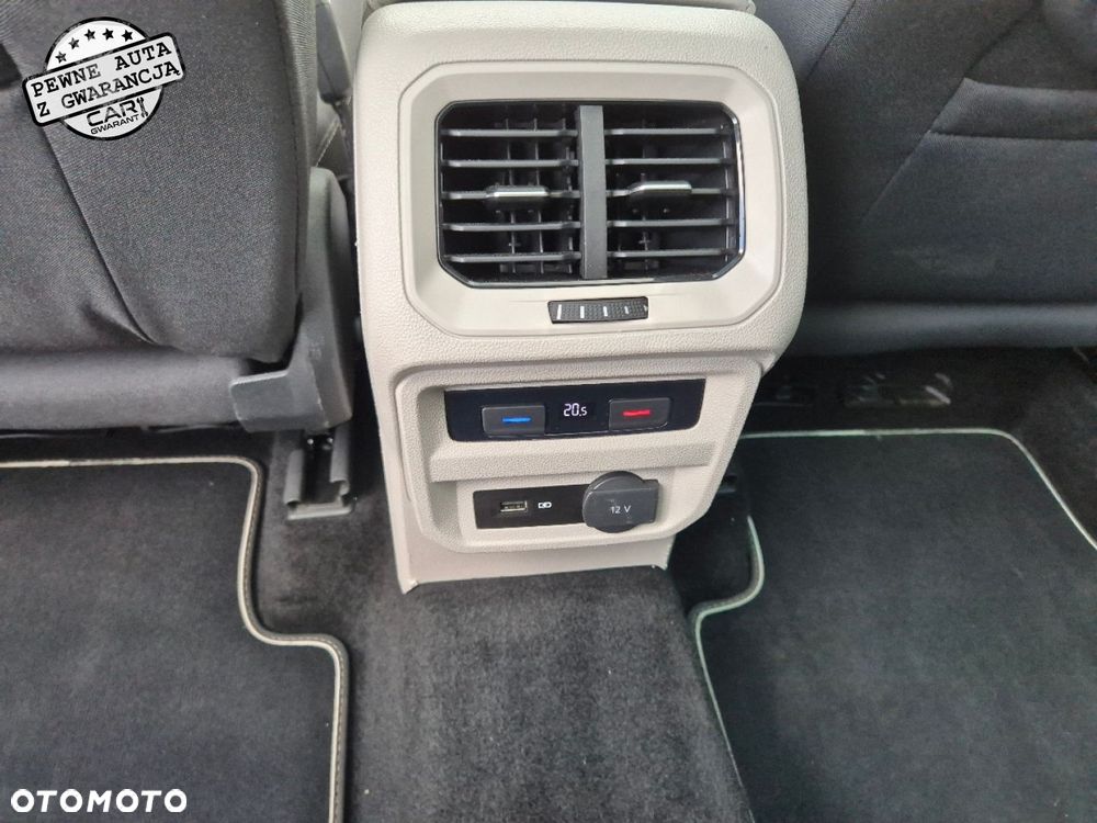 Volkswagen Tiguan - 30