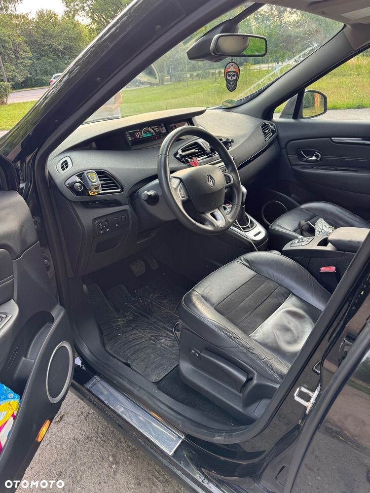 Renault Scenic 2.0 dCi Bose - 14