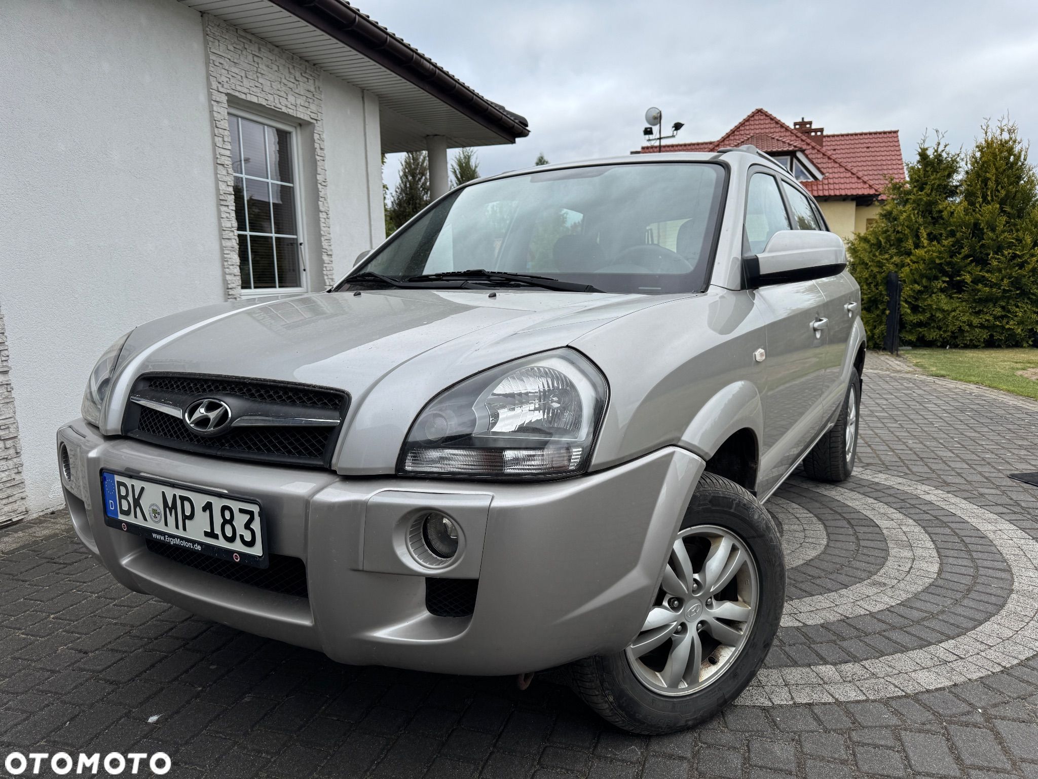 Hyundai Tucson 2.0 2WD GLS - 1