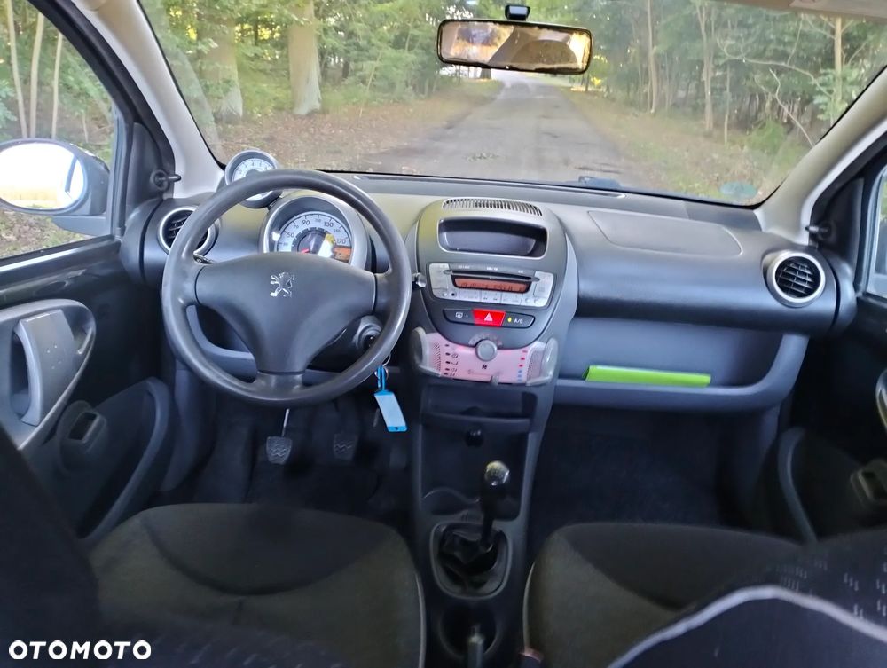 Peugeot 107 70 Petit Filou - 35