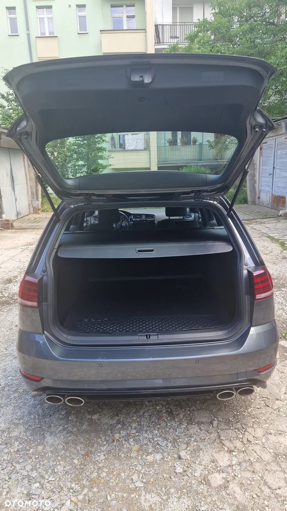 Volkswagen Golf - 13