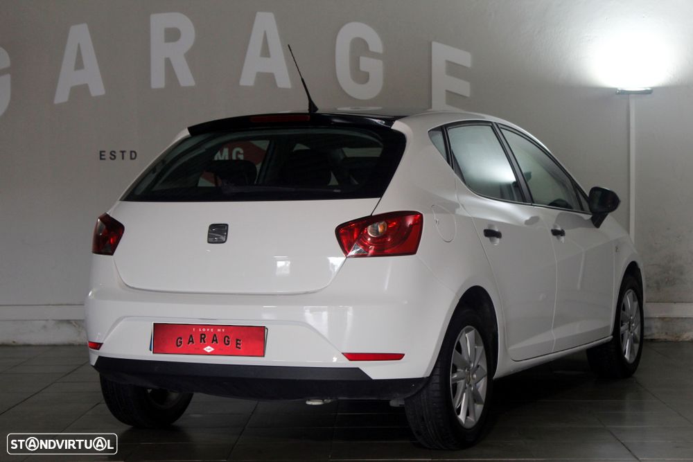 SEAT Ibiza 1.4 TDI Style — fotografia 17