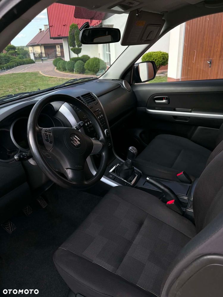 Suzuki Grand Vitara - 7