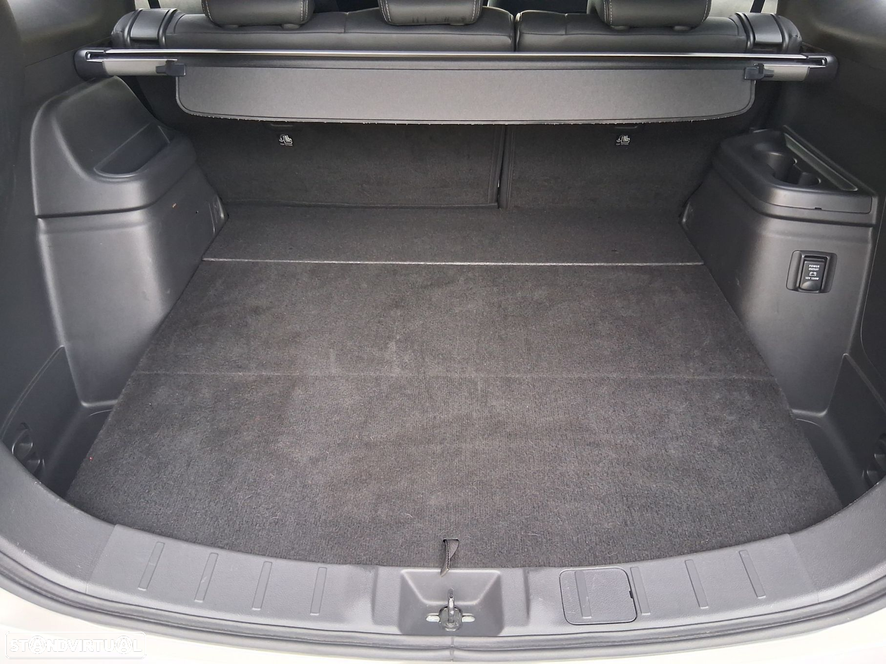 Mitsubishi Outlander 2.4 PHEV Intense - 21