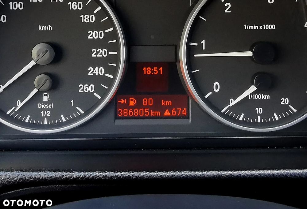 BMW Seria 3 318d - 12