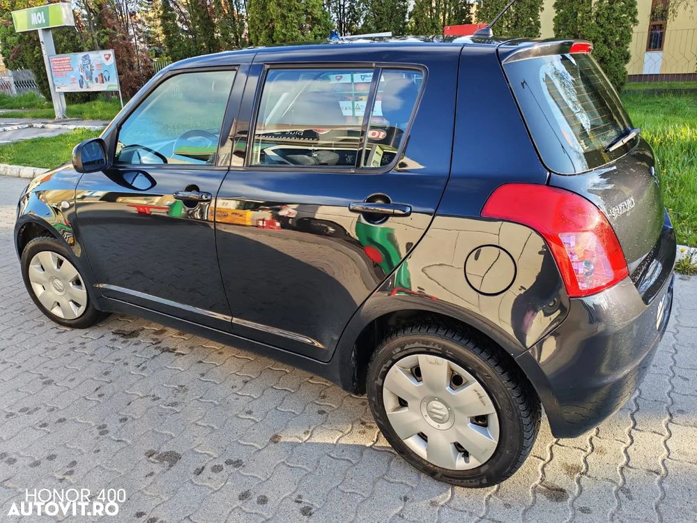 Suzuki Swift 1.3 GLX - 2