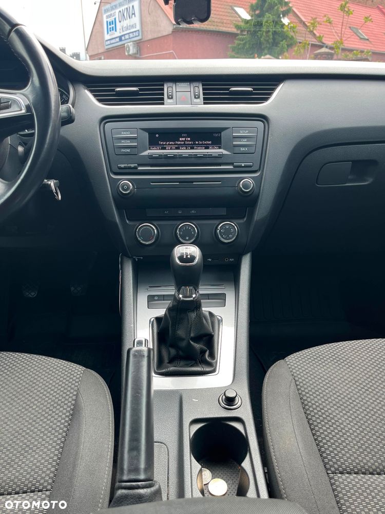 Skoda Octavia 1.6 TDI Ambition - 11