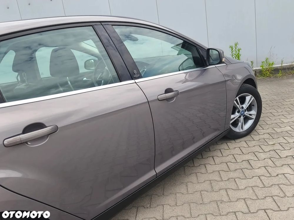 Ford Focus 1.0 EcoBoost Start-Stopp-System Titanium - 10